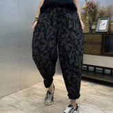 Taillierte schwarze Jeanshose mit Cinch-Print für den Winter